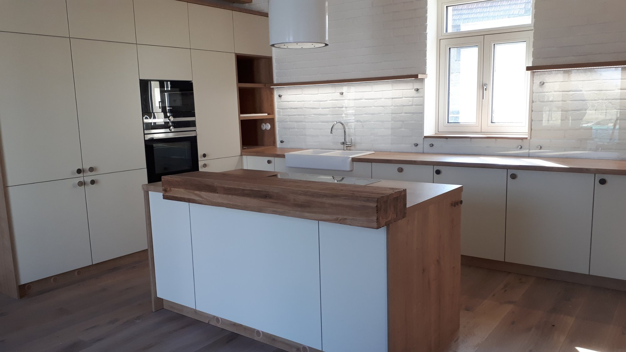 Kuchyň na míru z dílny Truhlářství Luboš Řezník